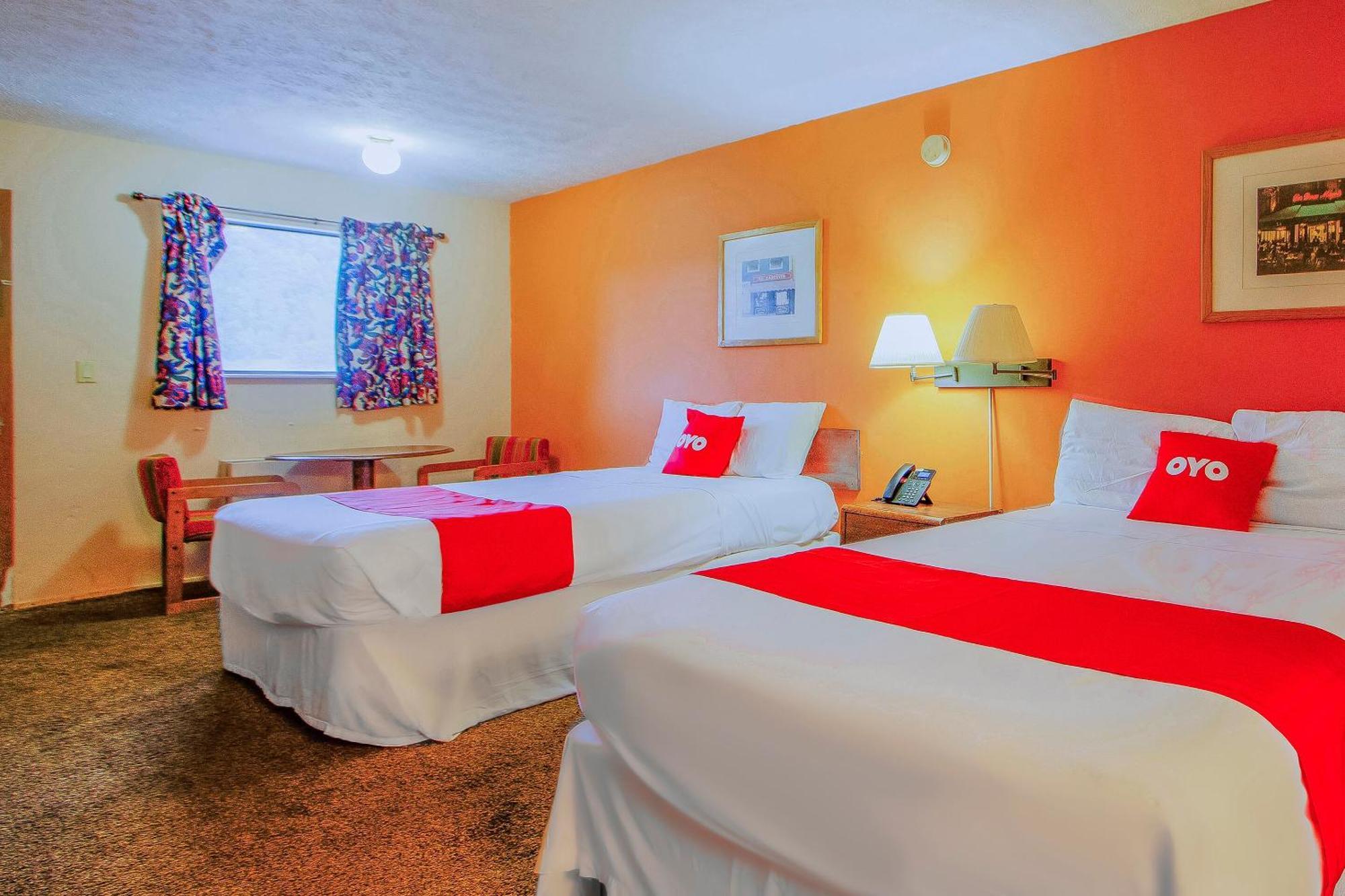 Oyo Hotel Chapmanville Inn, Wv - Hwy 119 Kültér fotó